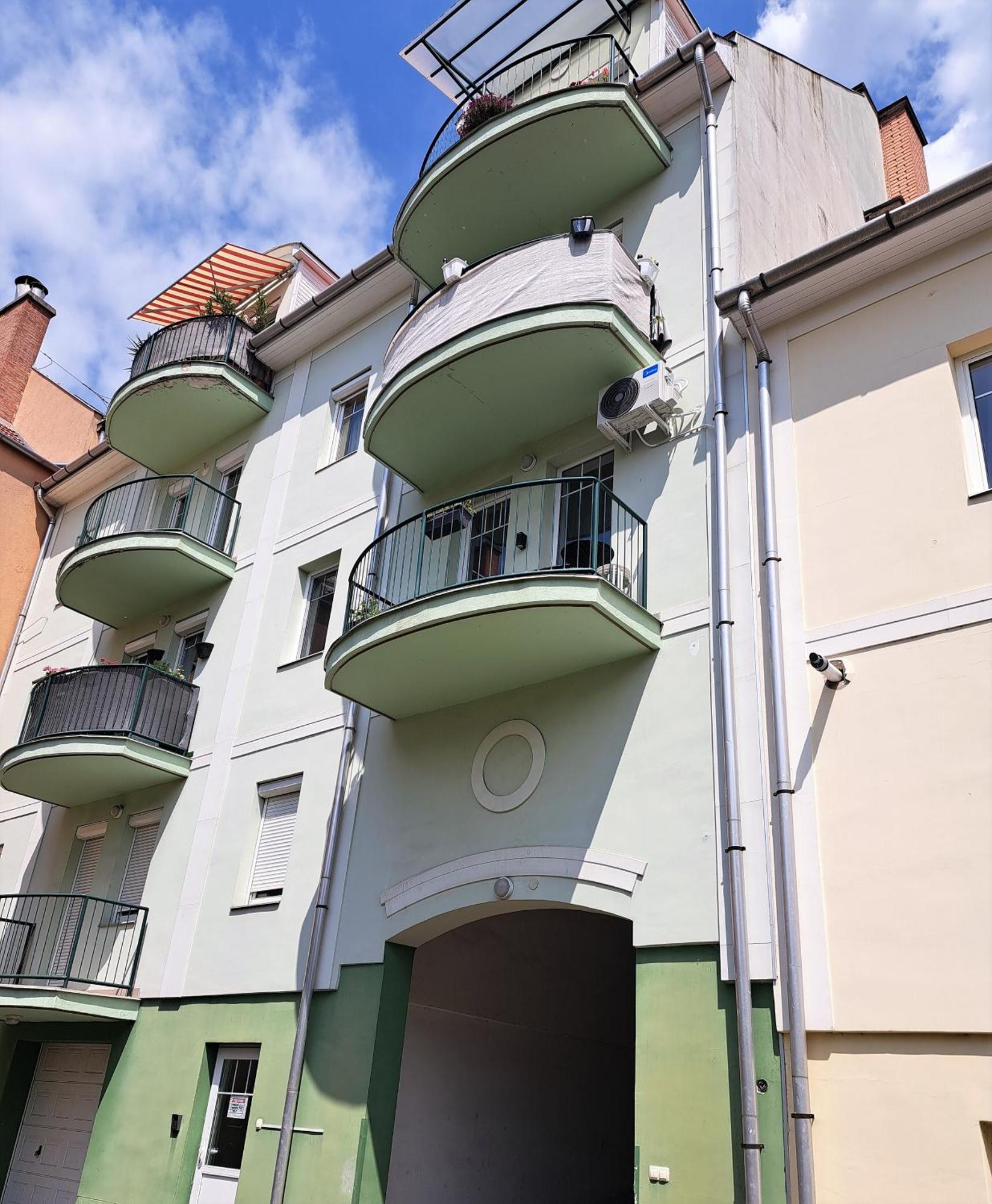 Bb21 Apartman Eger - City Centre Exterior photo